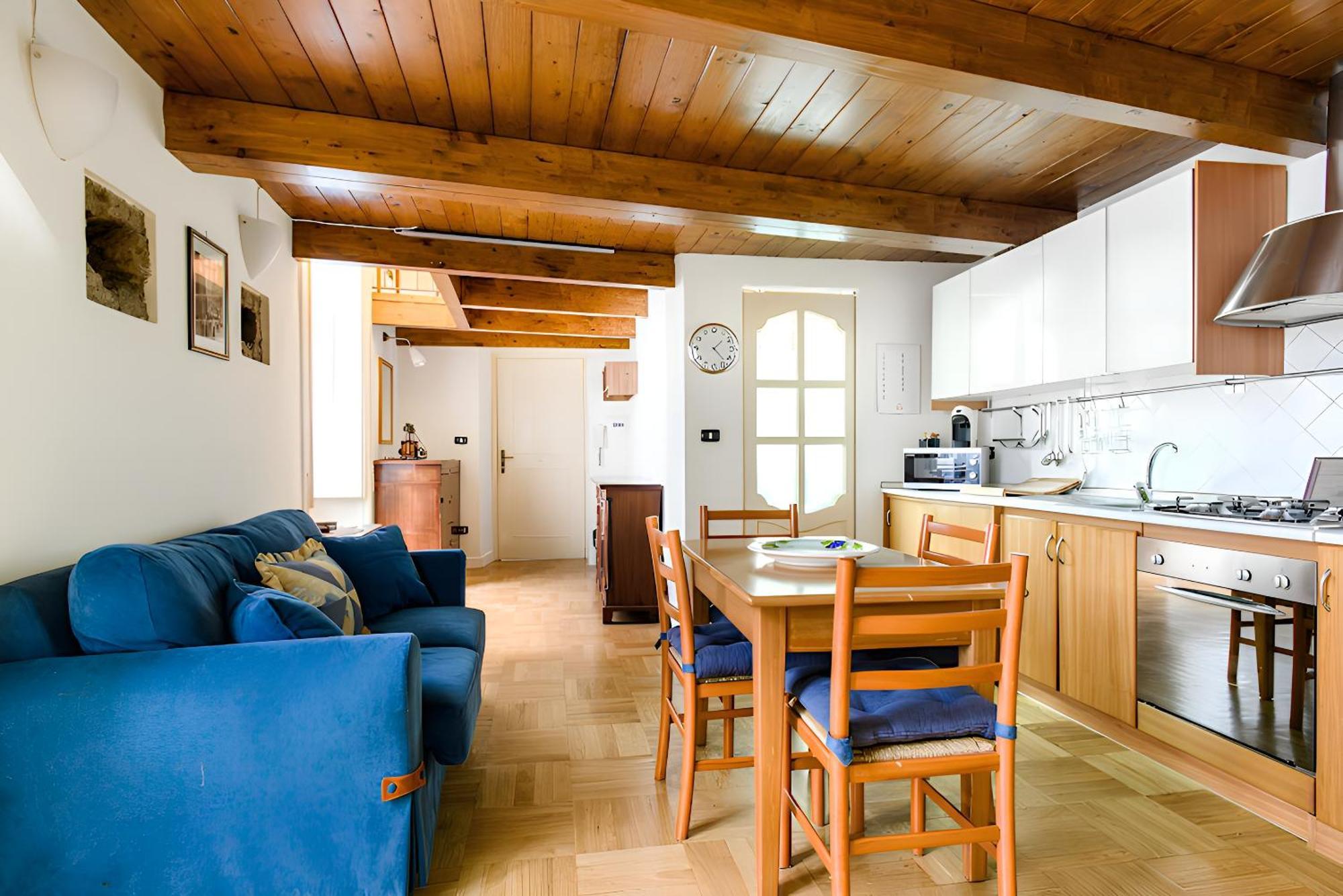 Apartment Neapolis Santa Lucia